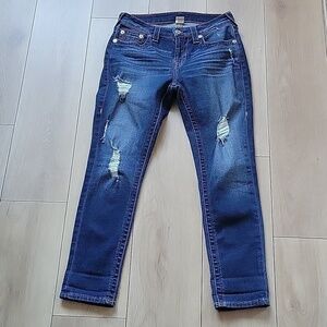 NWOT TRUE RELIGION CURVY CAPRI DISTRESSED SKINNY JEAN 27